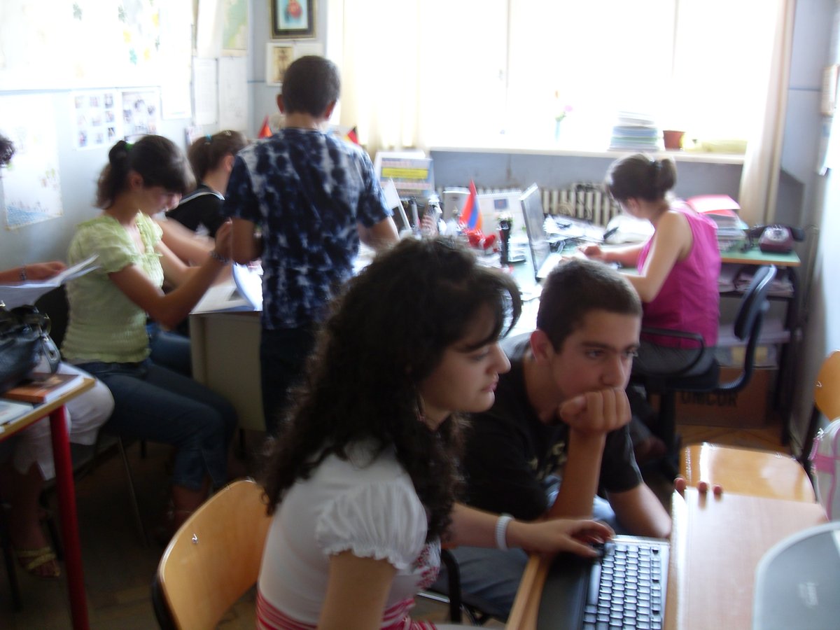 Fan Community & Reception Creates Deep Bonds And Lasting Loyalty